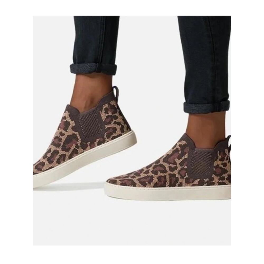 Rothy's Chelsea Wildcat Ankle Booties in Brown Leopard Size 10.5